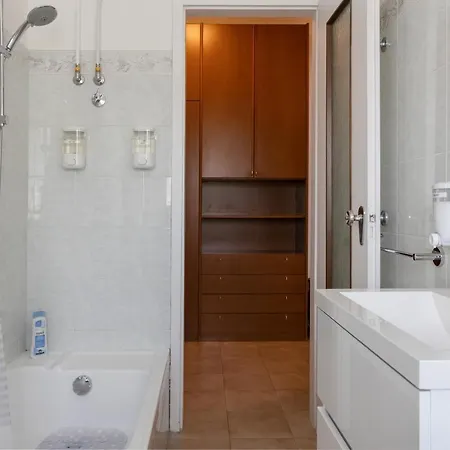 The Black Swan Appartement *